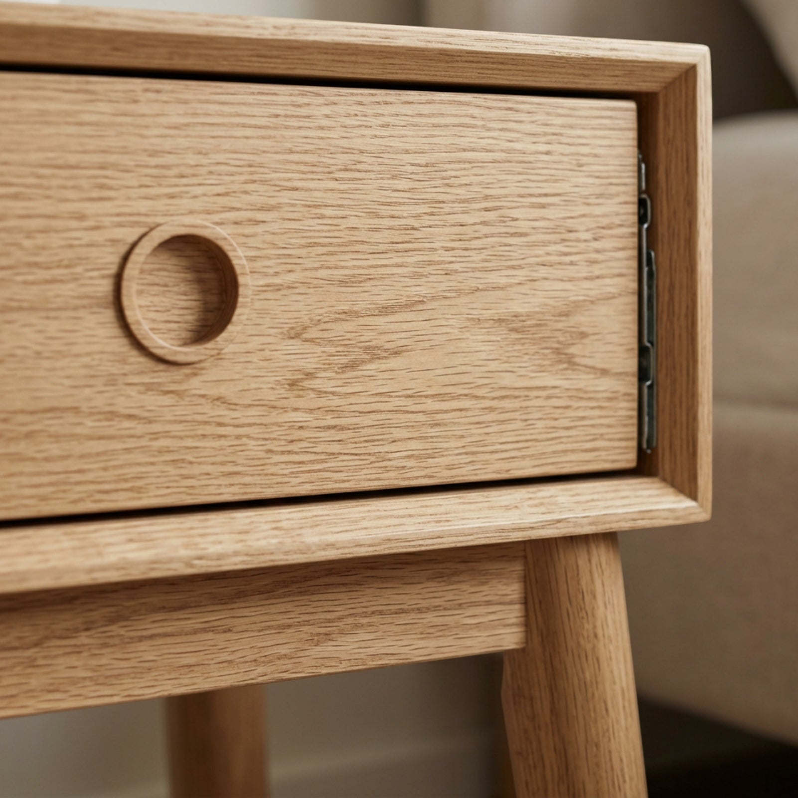 Hbmvd Alderline Oak Veneer Nightstand 2 Drawer 22 in Natural - Detail view